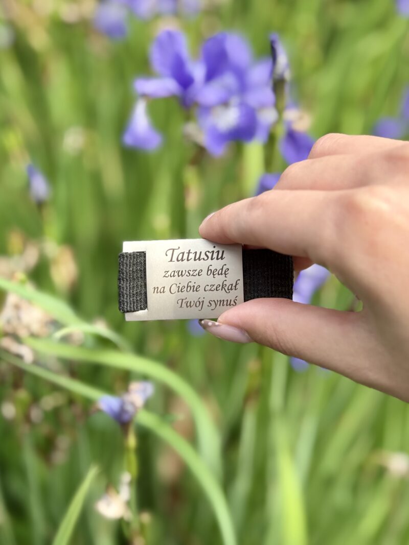 Brelok metalowy Courtly personalizowany z kolorową tasiemką - obrazek 2