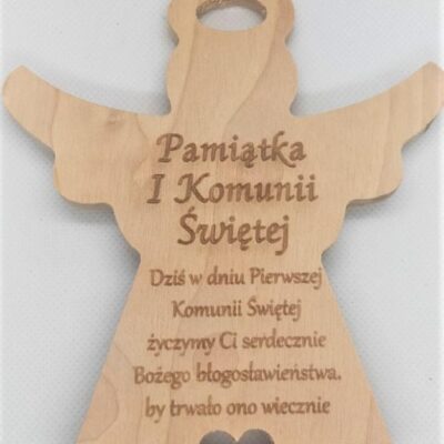 Pamiątka pierwszej Komunii Świętej - aniołek dziewczynka z grawerem