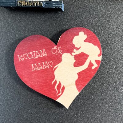 Magnes z okazji DNIA MAMY czerwone serce Kocham Cię Mamo - obrazek 3